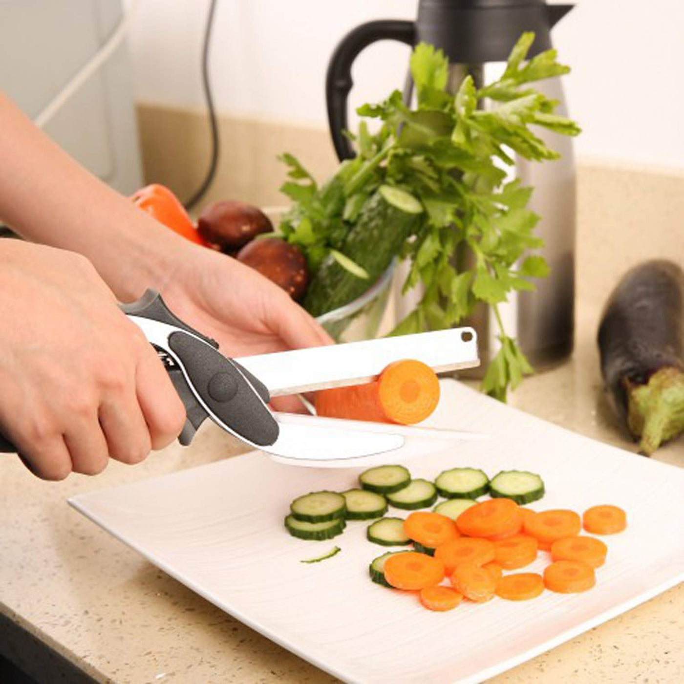 SnapSlice™ Revolutionary Japanese 5-in-1 Kitchen Scissors